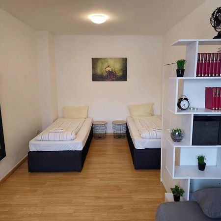Praktische City Apartments Direkt Am Hauptbahnhof Ноймюнстер Экстерьер фото