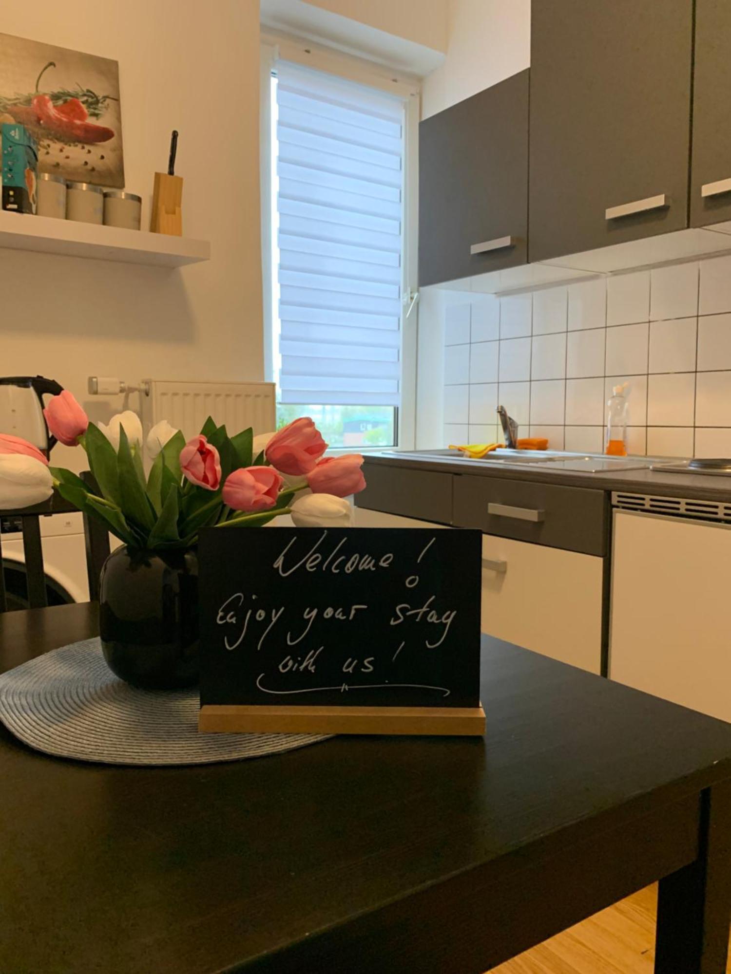 Praktische City Apartments Direkt Am Hauptbahnhof Ноймюнстер Экстерьер фото